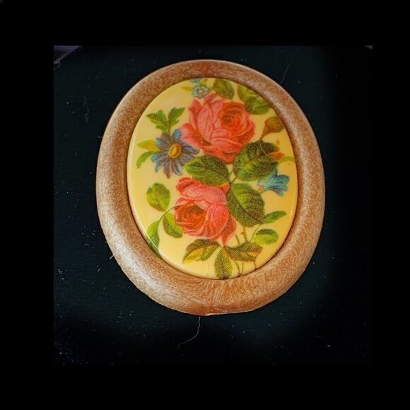 Vintage Austrian transferwear floral rose pin wood - Picture 2 of 6